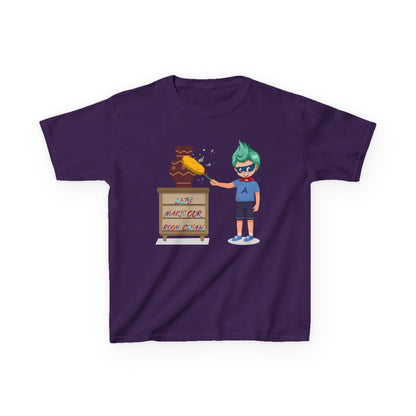 Kids Heavy Cotton™ Tee - Super kiddo cleaning a vase - [[{"value":"Wonderwear Kid"}]]
