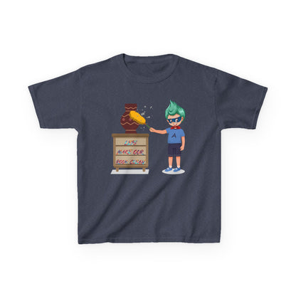 Kids Heavy Cotton™ Tee - Super kiddo cleaning a vase - [[{"value":"Wonderwear Kid"}]]